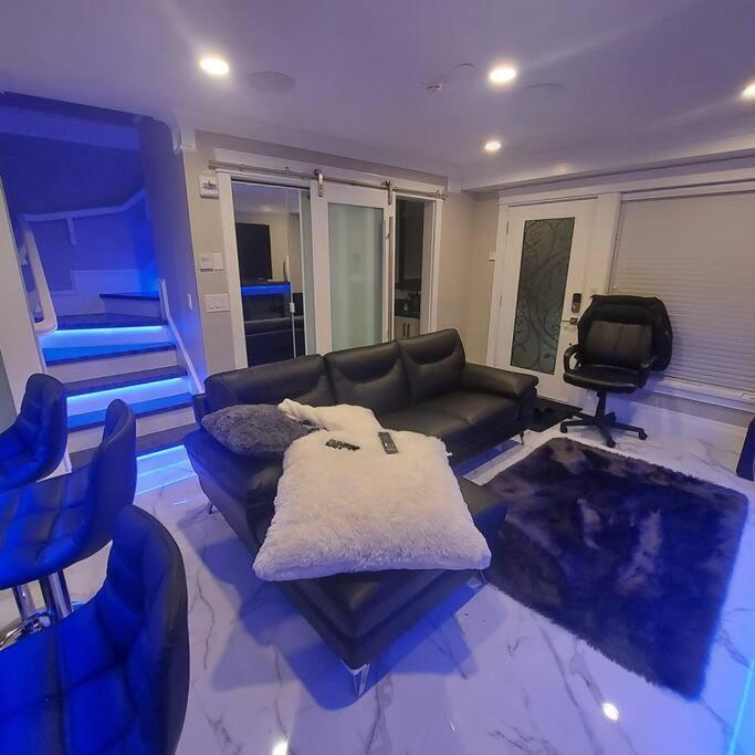 밴쿠버 Beautiful Bright 3 Bed Townhouse 아파트 외부 사진