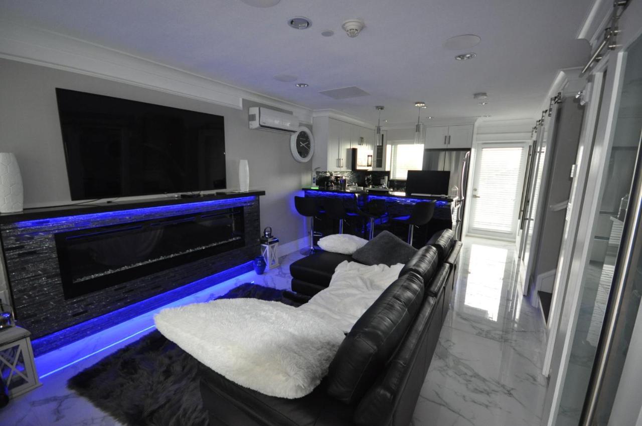 밴쿠버 Beautiful Bright 3 Bed Townhouse 아파트 외부 사진