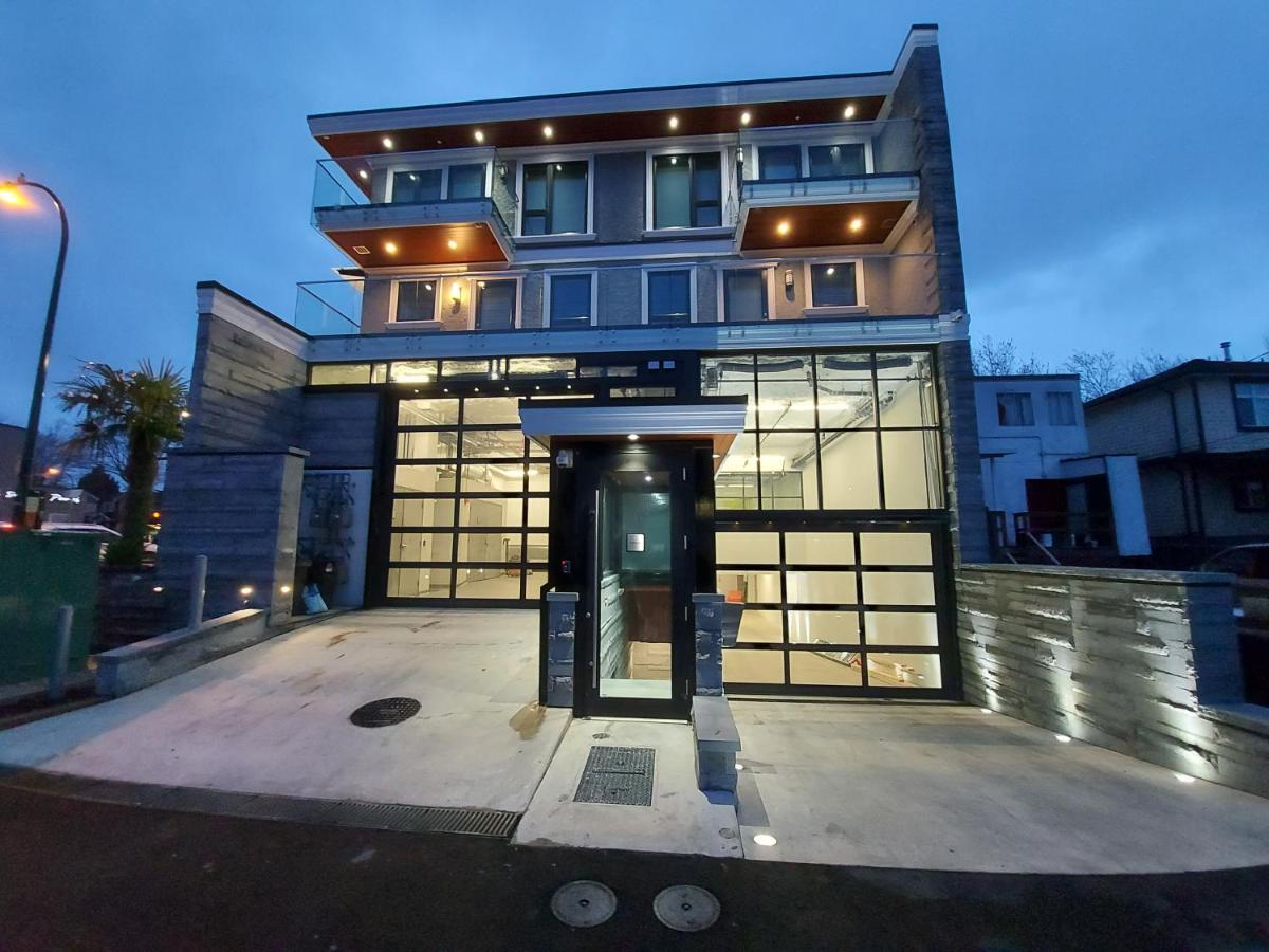 밴쿠버 Beautiful Bright 3 Bed Townhouse 아파트 외부 사진